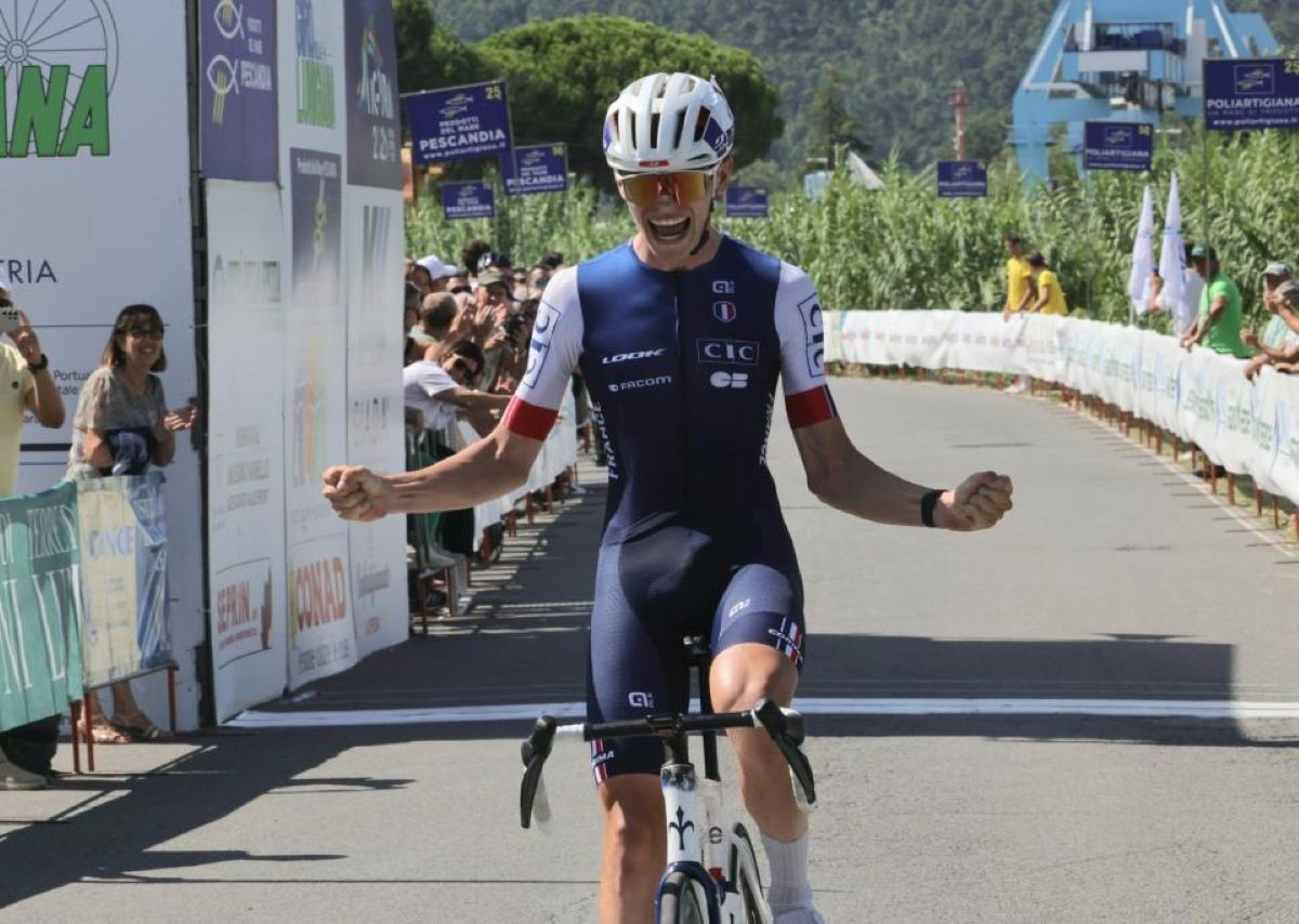 johan-blanc-wins-stage-4-giro-della-lunigiana - kopie.jpg